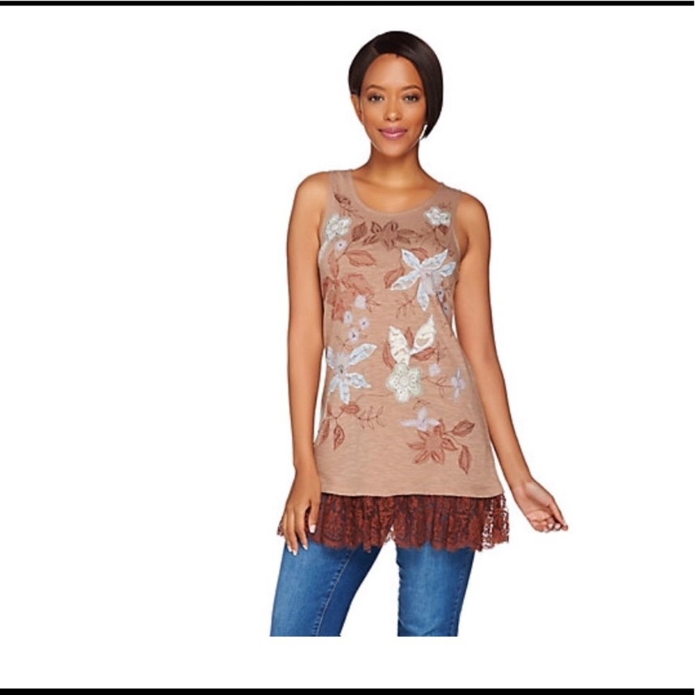 Logo by Lori Goldstein cotton tank with lace trim